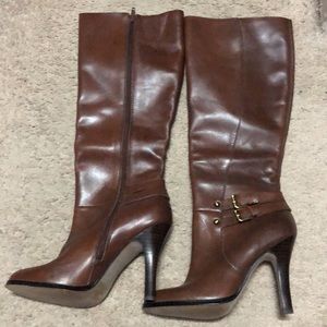 Gorgeous Arturo Chiang brown knee high boots
